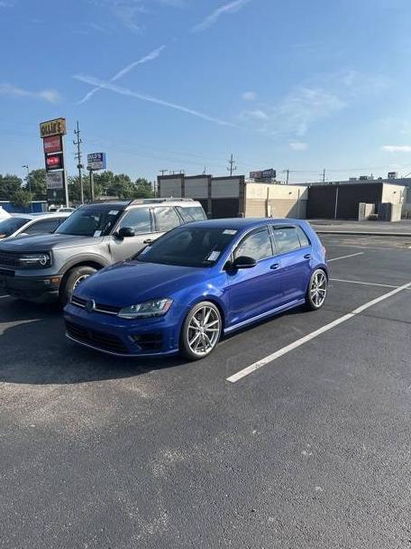 VOLKSWAGEN GOLF R 2017 WVWVF7AUXHW127877 image